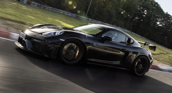 Porsche 718 Cayman GT4 RS: La variante más radical del Cayman para calle