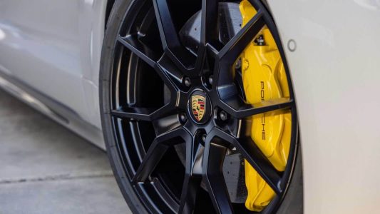 Porsche Taycan y Taycan Sport Turismo GTS: Así son las novedades para el salón de Los Ángeles