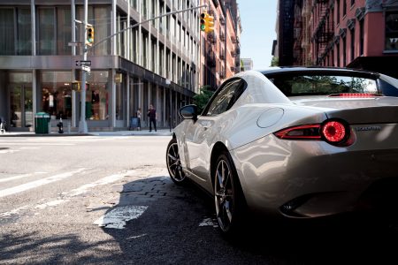 El Mazda MX-5 2022 llega con muy pocas novedades bajo el brazo