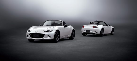 El Mazda MX-5 2022 llega con muy pocas novedades bajo el brazo