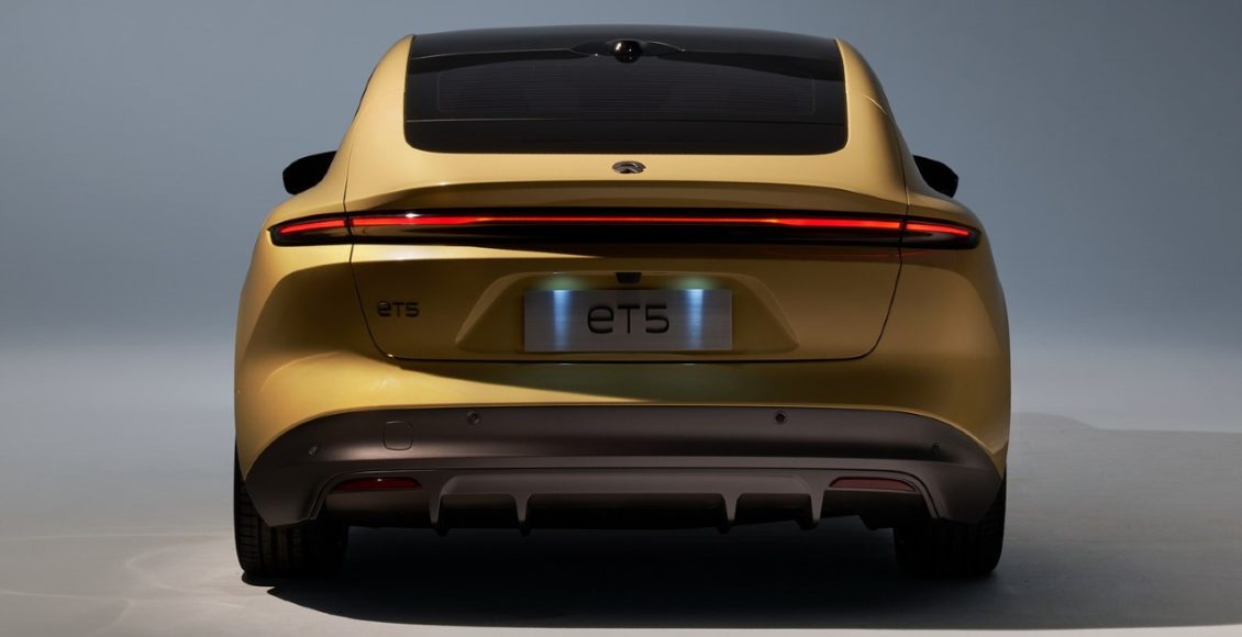 Nio-ET5-4