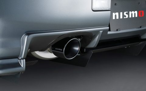 NISMO lanza un catálogo de escapes realizados en titanio para los Skyline GT-R R32, R33 y R34