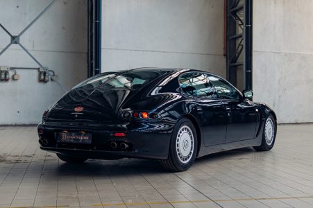 Uno de los tres prototipos del Bugatti EB 112 puede ser tuyo