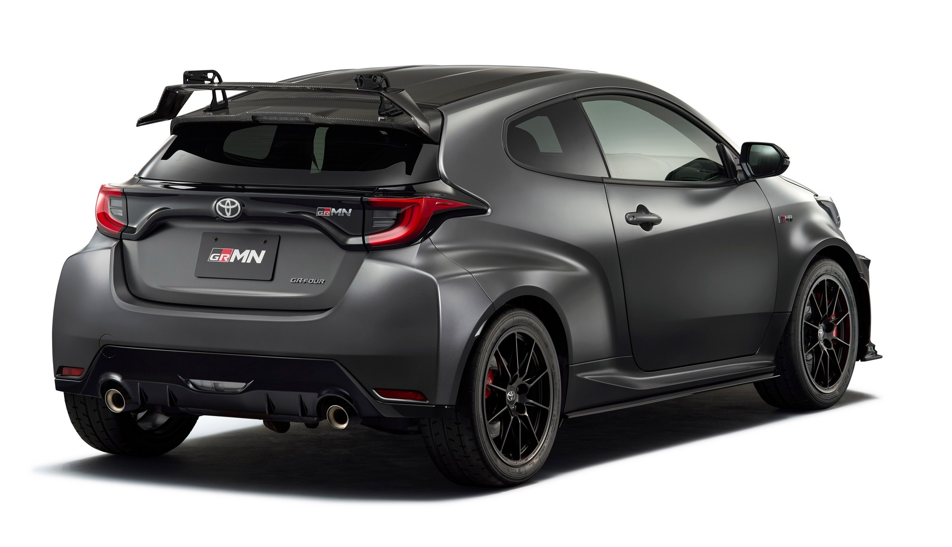 El Toyota GRMN Yaris ya es oficial: Mucho más radical y sin asientos traseros