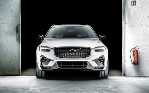 El Volvo XC60 2022 recibe un kit de carrocería de Heico Sportiv