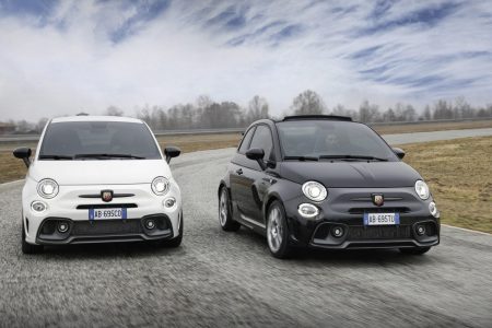 Abarth 595 y 695 2022: La gama se simplifica con dos modelos de hasta 180 CV