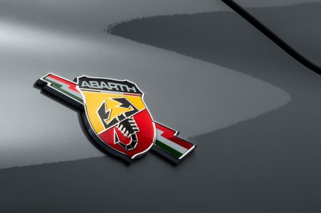El Fiat Pulse Abarth es el nuevo crossover con aspiraciones deportivas para el mercado brasileño