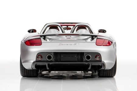 Estrenar un Porsche Carrera GT es todavía posible: A un precio estratosférico, eso sí