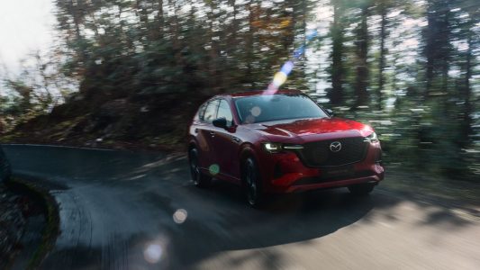 Mazda CX-60: El SUV híbrido enchufable con 327 CV de potencia