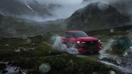 Mazda CX-60: El SUV híbrido enchufable con 327 CV de potencia