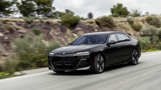 BMW Serie 7 2023: La nueva generación llega con una versión eléctrica