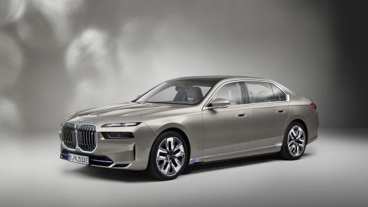 BMW Serie 7 2023: La nueva generación llega con una versión eléctrica