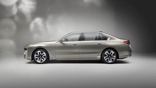 BMW Serie 7 2023: La nueva generación llega con una versión eléctrica