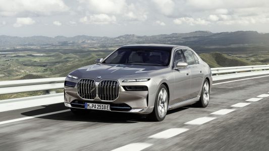 BMW Serie 7 2023: La nueva generación llega con una versión eléctrica