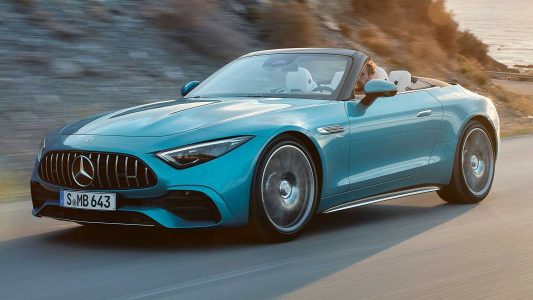 El Mercedes-AMG SL 43 llega con cuatro cilindros y turbocompresor eléctrico