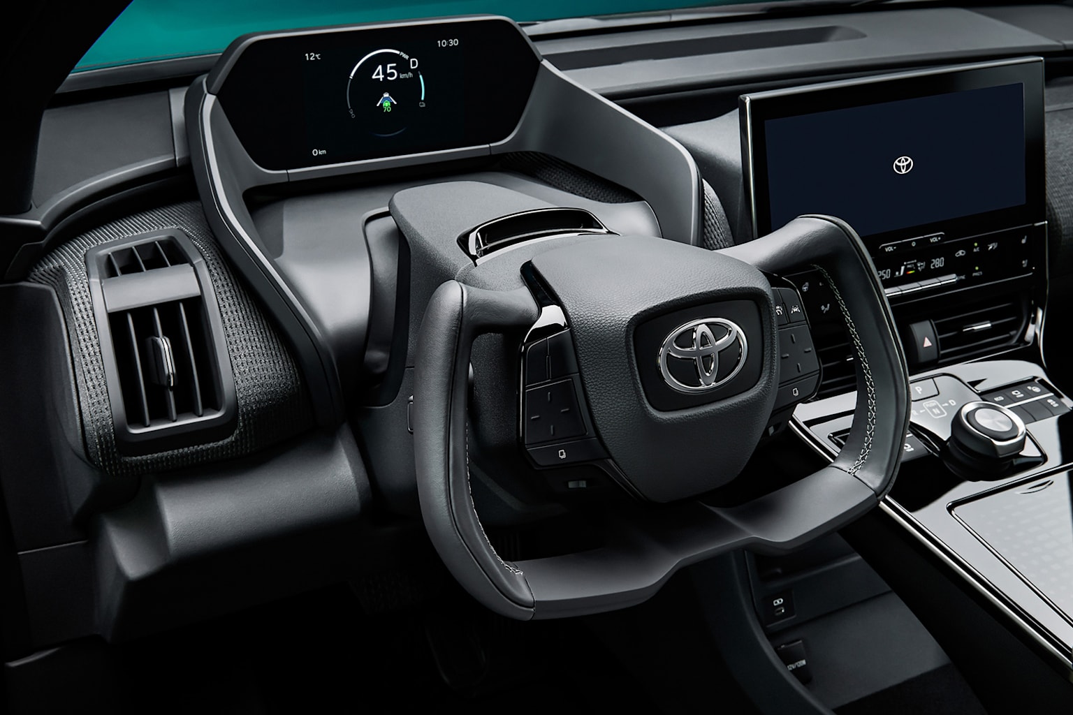 El Toyota bZ4X es más eficiente que el Tesla Model Y: Hasta 516 kilómetros de autonomía