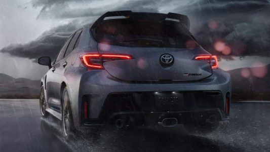 Toyota GR Corolla 2022: Así de espectacular luce este Corolla con 305 CV y tracción total