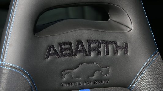 Abarth 695 Tributo 131 Rally: Celebrando el 40 anivesario del Abarth 131 Rally