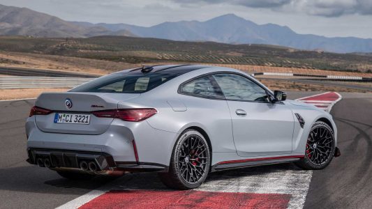 El BMW M4 CSL ya es oficial: Sólo 1.000 unidades para el modelo más rápido de la marca en Nürburgring