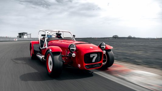 El nuevo Caterham Seven 420 CUP es el modelo más enfocado para circuito hasta la fecha... ¡y matriculable!