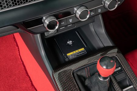 El Honda Civic Type R 2023 recibe sus primeros accesorios oficiales, incluyendo un alerón en fibra de carbono