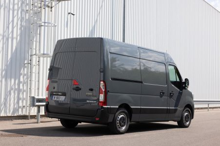 La Renault Master E-Tech recibe una nueva batería e incrementa su autonomía en un 68%