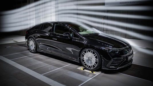 BRABUS presenta el Mercedes EQS modificado por ellos: No es más rápido pero sí que tiene más autonomía