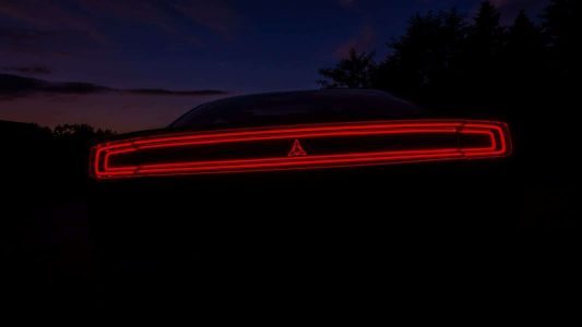 Dodge Charger Daytona SRT Concept: Eléctrico, pero con un escape que genera hasta 126 dB de sonido