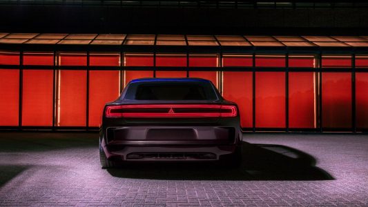 Dodge Charger Daytona SRT Concept: Eléctrico, pero con un escape que genera hasta 126 dB de sonido