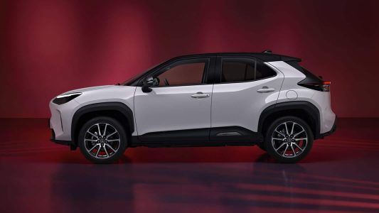 El Toyota Yaris Cross GR SPORT luce así: no lo veremos hasta dentro de unos meses en Europa