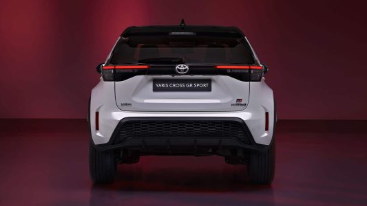 El Toyota Yaris Cross GR SPORT luce así: no lo veremos hasta dentro de unos meses en Europa