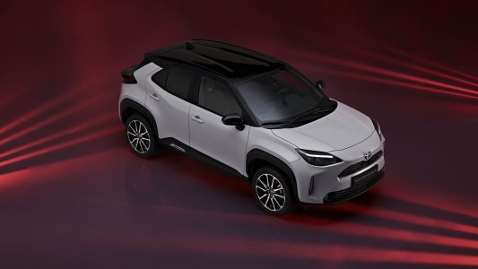 El Toyota Yaris Cross GR SPORT luce así: no lo veremos hasta dentro de unos meses en Europa