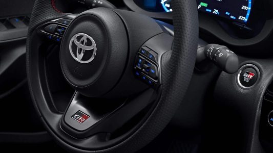 El Toyota Yaris Cross GR SPORT luce así: no lo veremos hasta dentro de unos meses en Europa