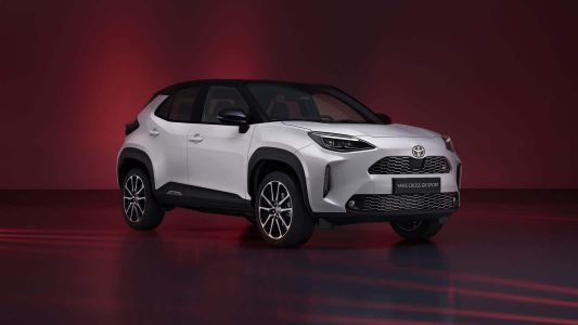 El Toyota Yaris Cross GR SPORT luce así: no lo veremos hasta dentro de unos meses en Europa