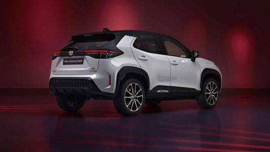 El Toyota Yaris Cross GR SPORT luce así: no lo veremos hasta dentro de unos meses en Europa