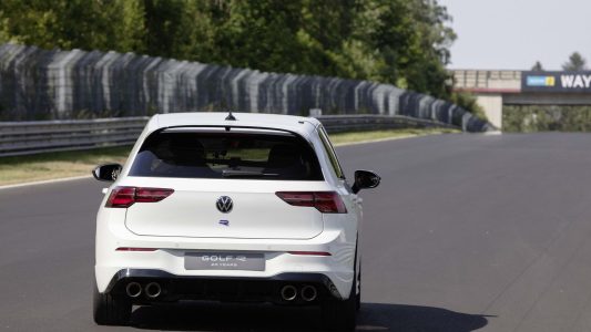 El Volkswagen Golf R 20 Aniversario ya es el 'R' de la marca más rápido en Nürburgring