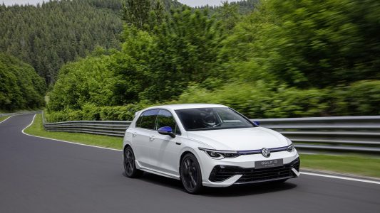 El Volkswagen Golf R 20 Aniversario ya es el 'R' de la marca más rápido en Nürburgring