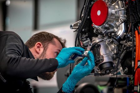 La producción del Mercedes-AMG One da comienzo