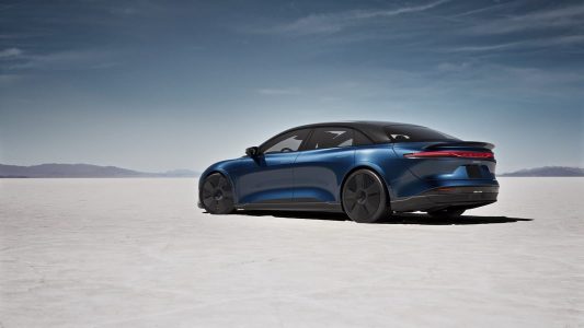 Lucid Air Sapphire: La berlina eléctrica más potente del mundo tiene más de 1.200 CV