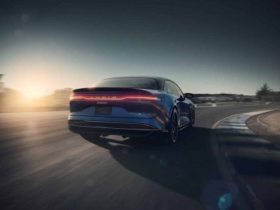 Lucid Air Sapphire: La berlina eléctrica más potente del mundo tiene más de 1.200 CV