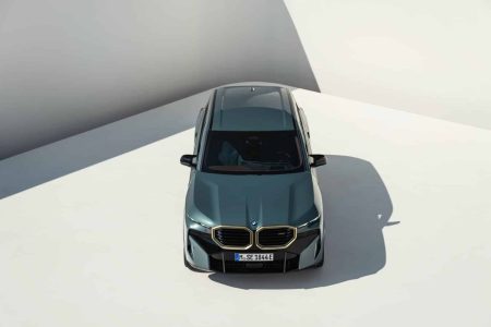 El BMW XM híbrido ya tiene precio... y te dejará sin aliento
