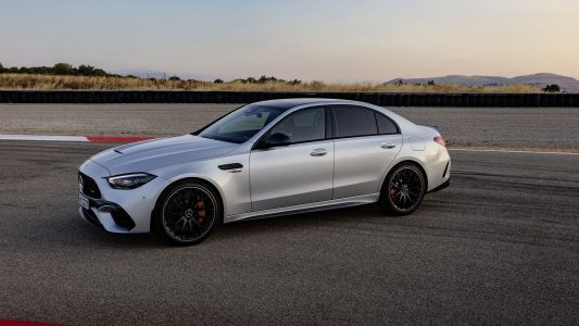 Mercedes-AMG C 63 S E PERFORMANCE: 680 CV bajo un cuatro cilindros turbo