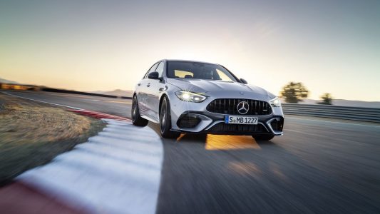 Mercedes-AMG C 63 S E PERFORMANCE: 680 CV bajo un cuatro cilindros turbo