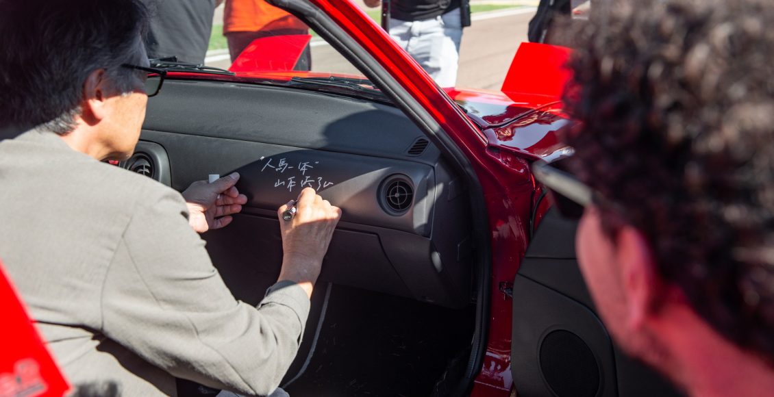 Mazda_MX-5_Guinness_World_Record_021_highres