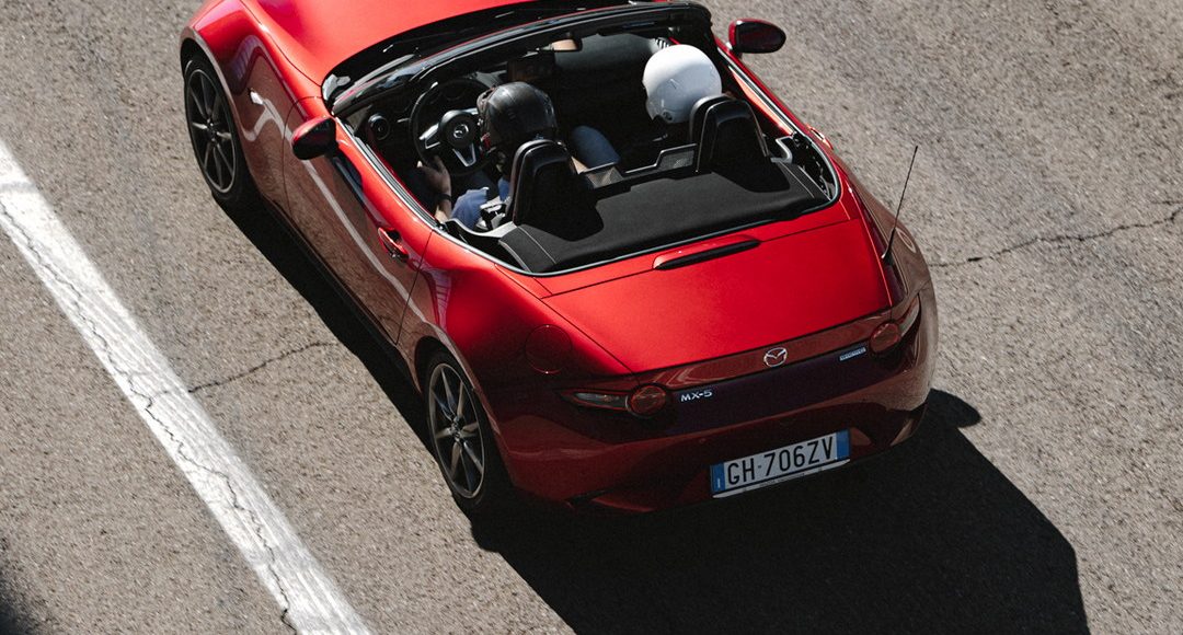 Mazda_MX-5_Guinness_World_Record_032_highres