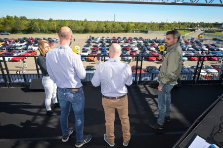 Récord Guiness: 707 Mazda MX-5 se han dado cita en Italia