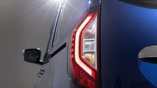 Renault Kangoo E-Tech Combispace: así es la versión de pasajeros