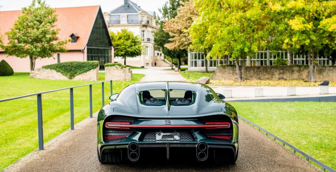 Bugatti-Chiron-número-400-2