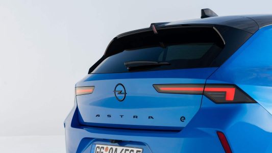 Opel Astra Electric 2023: con 416 kilómetros de autonomía