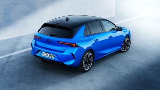 Opel Astra Electric 2023: con 416 kilómetros de autonomía